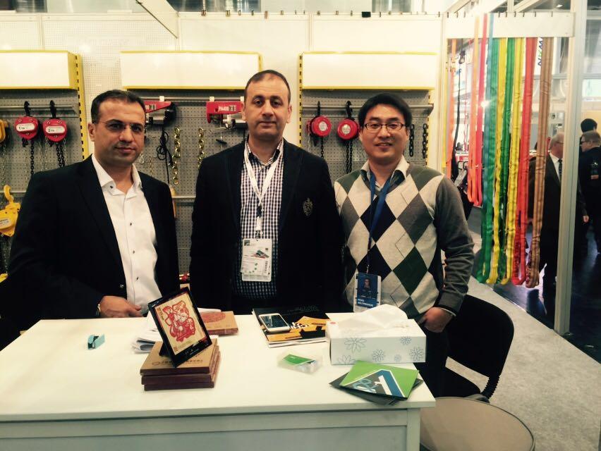 德国科隆五金展客户当场下单