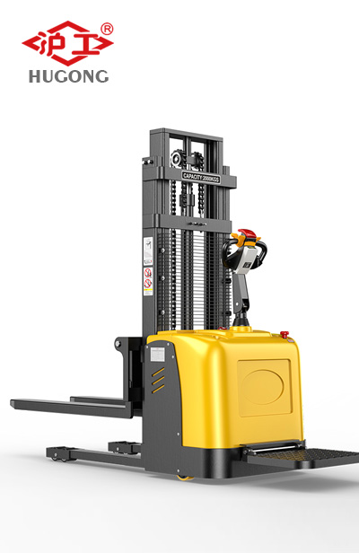 全电动堆高车(站架式